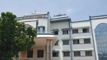 திருவாரூர்: அரசு மருத்துவக் கல்லூரி மருத்துவமனையில் ரூபாய் 13 லட்சம் மதிப்பிலான எக்கோ கார்டியோகிராம் கருவியை  ஆட்சியர் இயக்கி தொடங்கி வைத்தார்