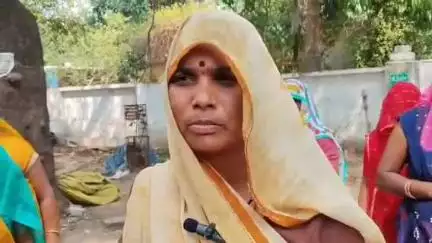 ललितपुर: मोहल्ला पिसनारी में करीब 200 वर्ष पुरानी भूमिधरी जमीन पर दबंगों द्वारा अवैध कब्जे के विवाद में जमकर हुई मारपीट