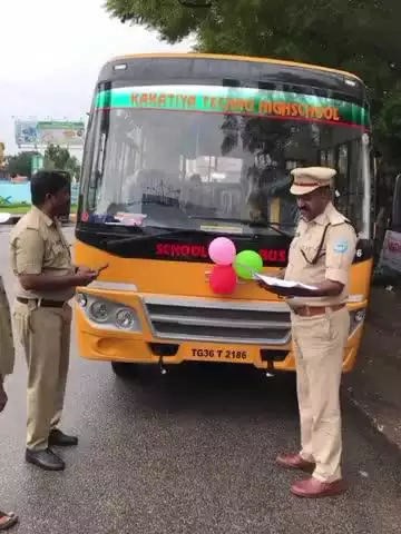 సిద్దిపేట అర్బన్: సిద్దిపేట జిల్లా వ్యాప్తంగా స్పెషల్ డ్రైవ్ నిర్వహించి స్కూల్ బస్సులను తనిఖీ చేసిన రవాణా శాఖ అధికారులు