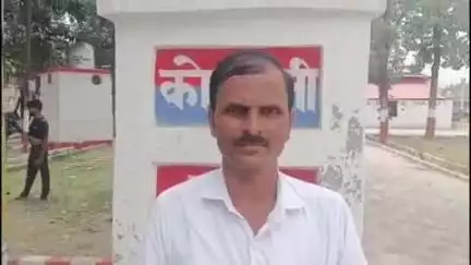 करनैलगंज: इंटरकॉलेज में क्लर्क की नौकरी दिलाने के नाम पर ठगी, पीड़ित ने प्रकाश शर्मा के खिलाफ कर्नलगंज थाने में की शिकायत