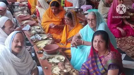 शाढ़ौरा: जैन मंदिर में विश्व शांति की कामना के साथ विश्व शांति महायज्ञ में विशेष आहुतियां दी गईं