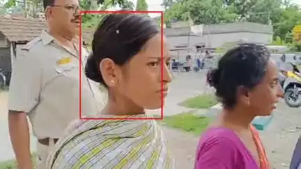 কালনা ১: কালনায় গ্রেফতার বাংলাদেশী মহিলা, ধৃতকে তোলা হল কালনা আদালতে