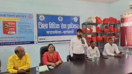 आदित्यपुर गम्हरिया: बाल श्रम निषेध दिवस पर सेरायकेला प्रखंड में बच्चों के अधिकारों के लिए जागरूकता शिविर