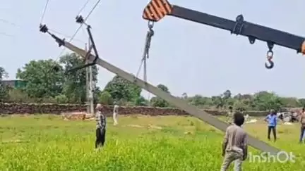 रायसेन: आंधी-तूफान से दो दर्जन गांवों की बिजली गुल