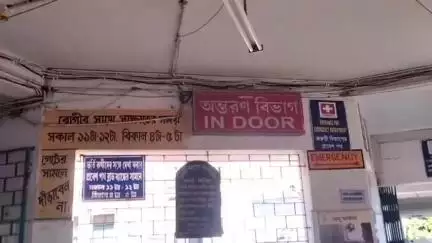 তেহট্ট ১: বেতাই তেল পাম্প এলাকায় জোর করে রাস্তা করা নিয়ে  দুই প্রতিবেশীর বিবাদ, জখম বৃদ্ধা