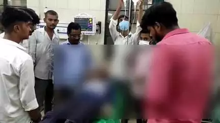 पूसा: हरपुर पूसा गांव में किशोरी ने सल्फास खाया, इलाज के लिए अस्पताल में भर्ती