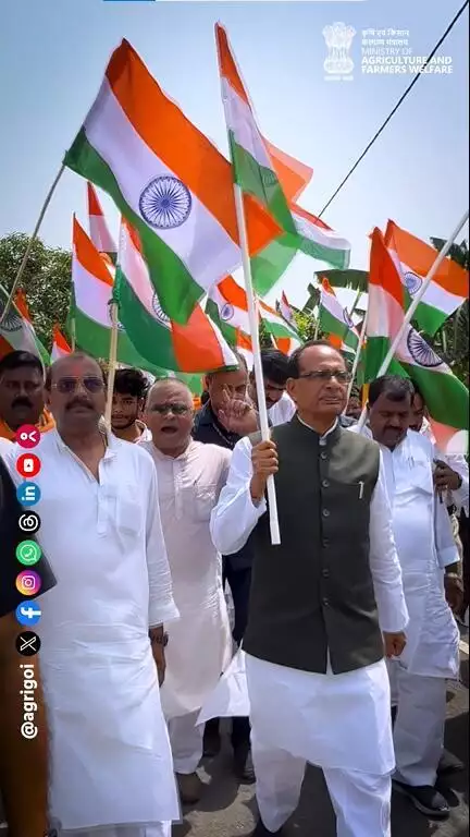 जहां कुछ नहीं उगता वहां उगाएंगे हम..

#Agriculture #Agrigoi #ViksitKrishi