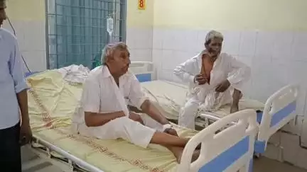 सहारनपुर: मिनी ट्रैवलर बस डिवाइडर से टकराई, घायल को जिला अस्पताल में भर्ती कराया गया, एसपी देहात ने कार्यालय से दी जानकारी