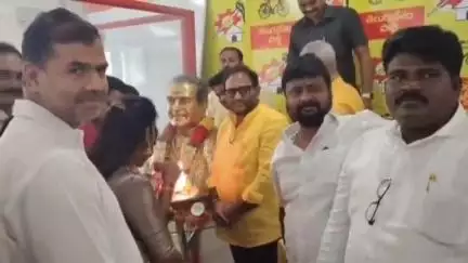 కుప్పం: తెలుగుదేశం పార్టీ కార్యాలయంలో టిడిపి సంబరాలు