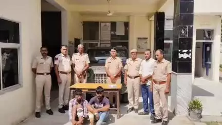 फुलेरा मु. सांभर: नरेना इलाके में पेट्रोल पंप पर सेल्समैन की गोली मारकर हत्या के मामले का खुलासा, पुलिस ने दो जनों को पकड़ा