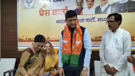 खरगौन: खरगोन में मोदी सरकार के 11 साल पूरे होने पर इंदौर महापौर पुष्यमित्र भार्गव ने की प्रेस वार्ता