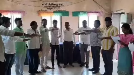 ದೇವದುರ್ಗ: ರಾಯಚೂರು: ಗಬ್ಬೂರಿನಲ್ಲಿ ಬಾಲಕಾರ್ಮಿಕ ಪದ್ಧತಿ ಆಚರಿಸದಂತೆ ಪ್ರತಿಜ್ಞಾವಿಧಿ ಬೋಧನೆ