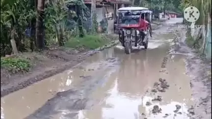কুলপি: দামোদর পুর টেংড়ার চকে বেহাল রাস্তা খবরের পরেই প্রশাসনের কাজ শুরু হলো খুশি এলাকার বাসিন্দারা