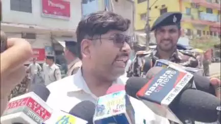 बक्सर: सीओ बोले- युवा कांग्रेस ने बिना अनुमति रैली निकाली, हिरासत से छूटे नेताओं ने दुर्व्यवहार का आरोप लगाया