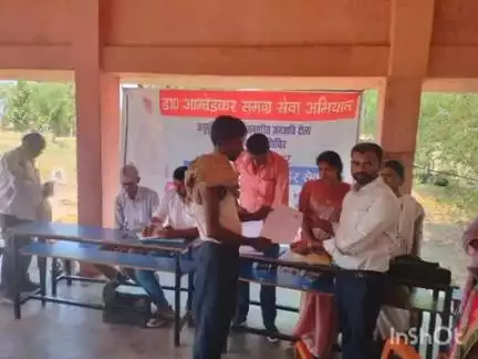 हसपुरा: प्रखंड के धुसरी पंचायत सहित सात पंचायतों के अनुसूचित जाति टोला में लगा विशेष शिविर