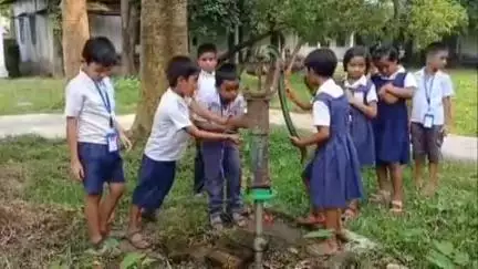 আলিপুরদুয়ার ১: 13 ও 14 জুন স্কুল বন্ধ রাখার কথা জানিয়েছেন শিক্ষামন্ত্রী, বললেন আলিপুরদুয়ারের বিধায়ক