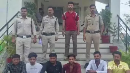 जावरा: दो चौकी की संयुक्त पुलिस टीम ने बांछड़ा बस्ती में दी दबिश, 6 युवकों पर प्रतिबंधात्मक कार्रवाई कर भेजा जेल