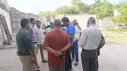 गिर्वा: अहमदाबाद प्लेन क्रैश में सहेली नगर निवासी भाई-बहन समेत जिले के 4 लोग सवार थे, जिला कलेक्टर ने दी जानकारी