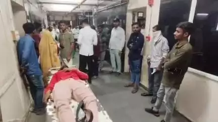 ફુલસર કર્મચારી નગર વિસ્તારમાં શ્રમિક લારીધારક પર હુમલો કરાતા સારવાર અર્થે હોસ્પિટલ ખસેડાયો