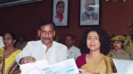लखीमपुर: लखीमपुर खीरी जिले के होनहारों को मिला बड़ा सम्मान, डीएम और विधायक ने बढ़ाया हौसला, 20 टॉपर्स को किया गया प्रोत्साहित