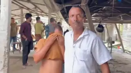 মাটিগাড়া: এক কোটি টাকার ব্রাউন সুগার সহ মাটিগাড়া বাজার থেকে গ্রেফতার এক দম্পতি সহ তিন জন