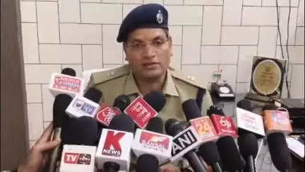 जांजगीर: जैजैपुर विधायक बालेश्वर साहू के खिलाफ FIR दर्ज, पड़ोसी से विवाद में मारपीट और धमकी के आरोप एएसपी उमेश कश्यप