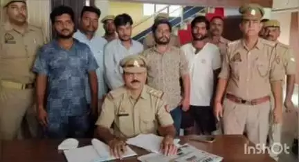 घोरावल: लोढ़ी टोल प्लाजा के पास कलिंगा कंपनी के GM की गाड़ी रोककर 10 लाख रुपए मांगे गए, पुलिस ने 5 लोगों को किया गिरफ्तार