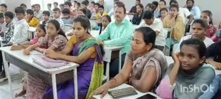 భూపాలపల్లి: పిల్లలు పనిలో కాదు బడిలో ఉండాలి భూపాలపల్లి సీనియర్ సివిల్ జడ్జి, న్యాయసేవాధికార సంస్థ కార్యదర్శి నాగరాజు అన్నారు