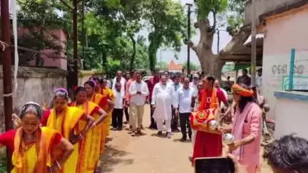 ବାରିପଦା ମ୍ୟୁନିସିପାଲଟି: ଖୁଣ୍ଟା ବ୍ଲକରେ ବିକାଶ ବାହନ ରଥର ଶୁଭାରମ୍ଭ କଲେ ବାରିପଦା ବିଧାୟକ