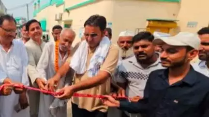 भगवानपुर: खेड़ी शिकोहपुर गांव में कांग्रेस विधायक ने फीता काटकर सड़क का शिलान्यास किया