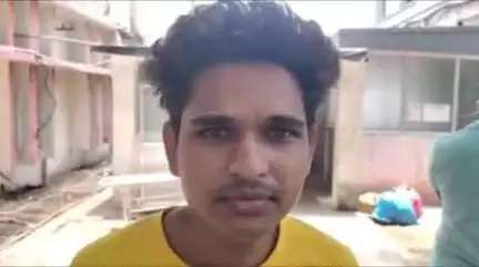 गोलमुरी-सह-जुगसलाई: चांडिल में अज्ञात वाहन की टक्कर से बाइक सवार युवक की मौत
