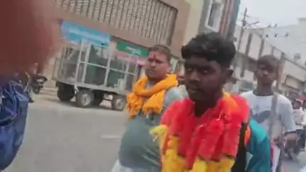 बाबा केदारनाथ जी की यात्रा पर जाते हुए शिवभक्त शिवा  ढाली v अर्जुन मंडल का स्वागत करते भैरव सेना कार्यकर्ता