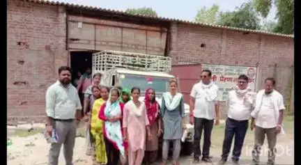 प्रतापगढ़: सहायक विकास अधिकारी ने मां बेल्हा देवी प्रेरणा लघु उद्योग टीएचआर प्लांट सुखपालनगर का किया निरीक्षण