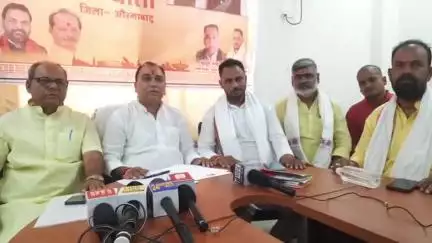 औरंगाबाद: शहर के दानी बिगहा स्थित सर्किट हाउस पहुंचे बीजेपी प्रदेश प्रवक्ता पीयूष शर्मा, गिनाई 60 साल बनाम 11 साल की उपलब्धियां