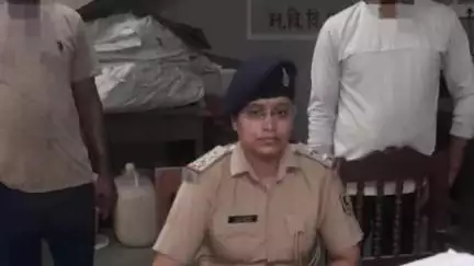 बोध गया: बोधगया: मगध विश्वविद्यालय थाना पुलिस ने ऑटो चोरी में शामिल 2 अभियुक्तों को गिरफ्तार कर जेल भेजा