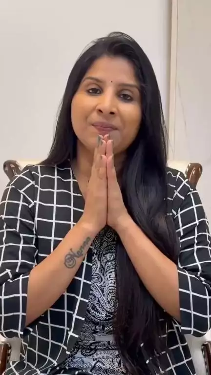 నేను ఏలాంటి తప్పు చేయలేదు, ‘రిసార్ట్’ పార్టీ వివాదంపై స్పందించిన సింగర్‌ మంగ్లీ