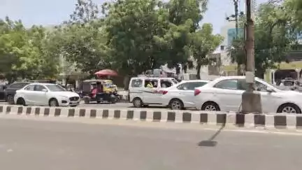 ગાંધીધામ: પબ્લિક એપના અહેવાલની અસર; ટાગોર રોડ પરના દબાણો દૂર કરાયા #jansamasya