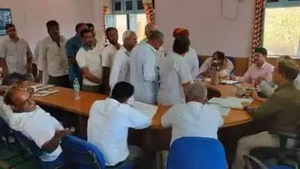 भोपालगढ़: भोपालगढ़ में उपखंड स्तरीय जनसुनवाई कार्यक्रम का आयोजन, कई समस्याओं के लंबे समय से समाधान न होने पर जताई नाराजगी