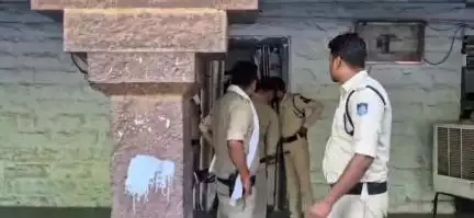 दमोह: पैलवारा में पुलिस पर हमला करने वाला मुख्य आरोपी ने किया सरेंडर, दो दिन की पुलिस रिमांड मंजूर