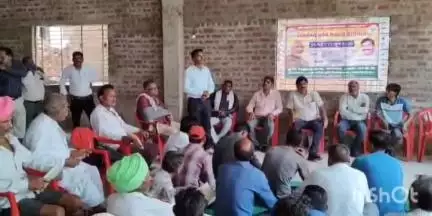 गंधवानी: बाग में कृषि विभाग द्वारा विकसित कृषि संकल्प अभियान कार्यक्रम के तहत किसान संगोष्ठी का आयोजन
