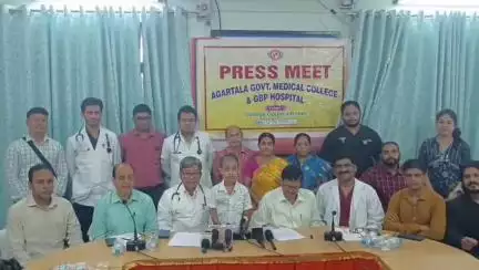 মোহনপুর: GBP-হাসপাতালে এই প্রথম অপারেশনের মাধ্যমে মেরুদন্ডের জটিল রোগের সমাধান, সাংবাদিক সম্মেলনে জানিয়েছেন কর্তৃপক্ষ