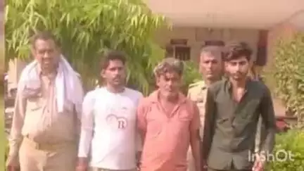 इगलास: इगलास कोतवाली पुलिस ने झगड़ा कर रहे तीन अभियुक्तों को किया गिरफ्तार