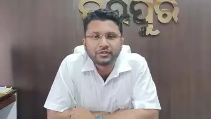 ଜୟପୁର: ଜୟପୁର ବ୍ଲକ କାର୍ଯ୍ୟାଳୟ ରେ ବିକାଶ ବାହାନର ଶୁଭାରମ୍ଭ, ଏନେଇ ଜୟପୁର ବିଡ଼ିଓ କଣ କହୁଛନ୍ତି ଶୁଣନ୍ତୁ