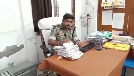 कांकेर: ग्राम डुमरपानी में दो भाइयों को समझाने पर बुजुर्ग को पड़ा महंगा, मारपीट में हुए घायल