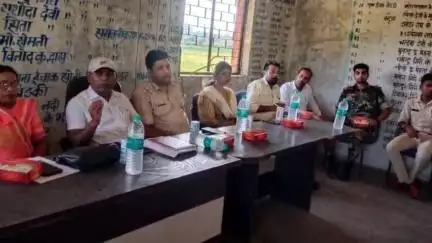 इचाक: इचाक में नशा के खिलाफ जागरूकता और शपथ ग्रहण कार्यक्रम, समाज को किया गया सतर्क
