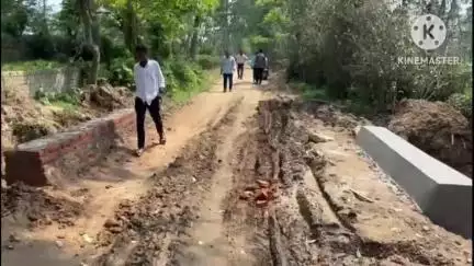 মৰিয়নি: বৈছাহাবি চাওৰা লাইনৰ এটা জৰাজীৰ্ণ পথ , বহু প্ৰতিবাদৰ অন্তত পথ নিৰ্মাণ হৈছিল যদিও  বিসংগতিৰ অভিযোগ #jansamasya