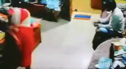 होशंगाबाद नगर: निजी स्कूल की शिक्षिका के घर जाकर आरोपी ने की छेड़छाड़, थाने में मामला दर्ज, महिला से लेनदेन का वीडियो वायरल