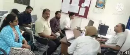 बांधवगढ़: उमरिया: सीएमएचओ की अध्यक्षता में राष्ट्रीय किशोर स्वास्थ्य कार्यक्रम की बैठक संपन्न