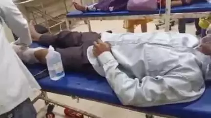 पडरौना: धर्मपुर में दर्दनाक सड़क हादसा, सवारी से भरे टेंपो को पिकअप ने मारी टक्कर, युवक की मौत, पुलिस ने शव का पोस्टमार्टम कराया