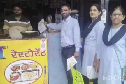 देवास नगर: नशामुक्ति अभियान: पंपलेट बांटकर नशे से होने वाली बीमारियों के प्रति किया जागरूक
